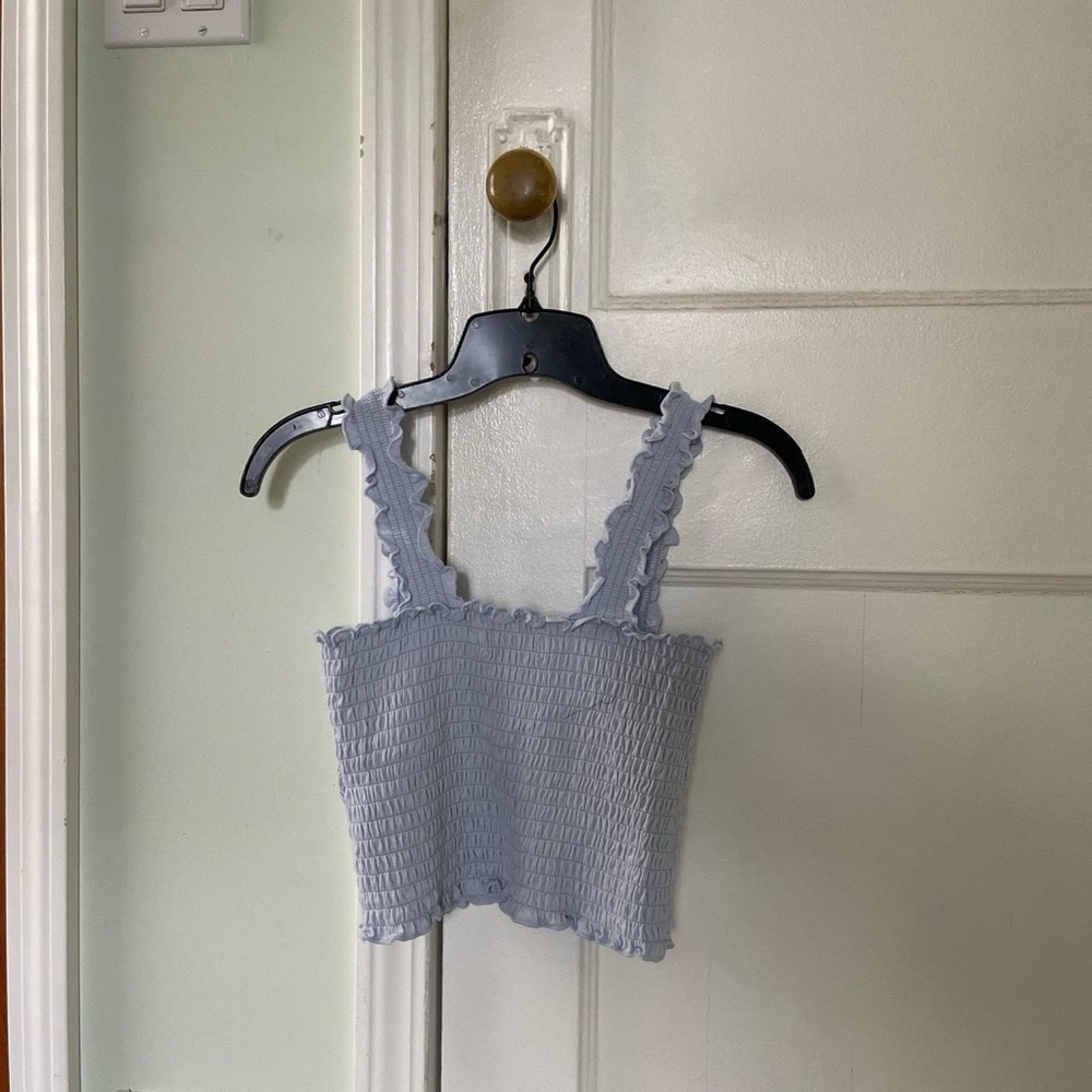 Hollister Blue Ruffled Crop - Picture 2 of 3